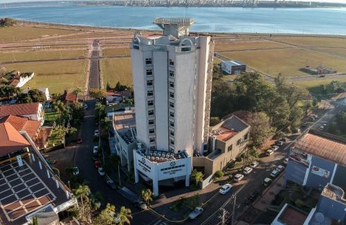 Encarnacion Hotel | De la Trinidad Hotel