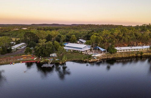 Lake Bennett Resort | De Lago Resort