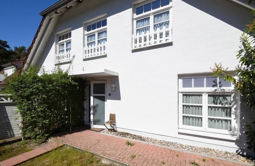 Rugen Island Apartment | Dünenvilla 4 in Thiessow - Ferienappartement 4