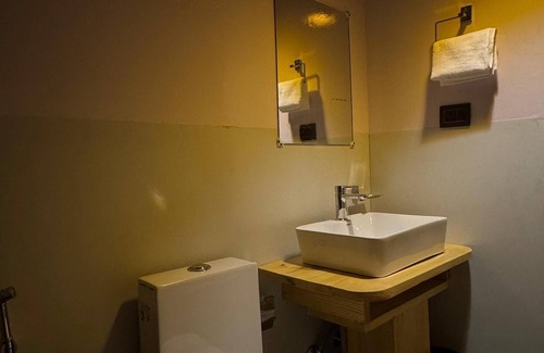 Man Hotel | De Reeva Resort Pangong