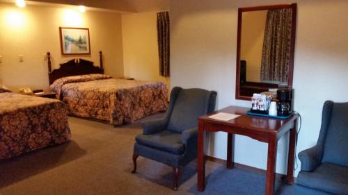 Garberville Resort | Dean Creek Resort