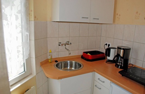 Altefaehr Apartment | DEB 015 Holiday apartment with garden and sun view n. Stralsund - Holiday apartment with