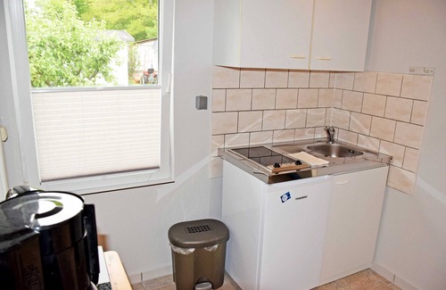 Altefaehr Apartment | DEB 017 Bungalow with garden terrace in Altefähr - Bungalow with garden terrace in Altefähr