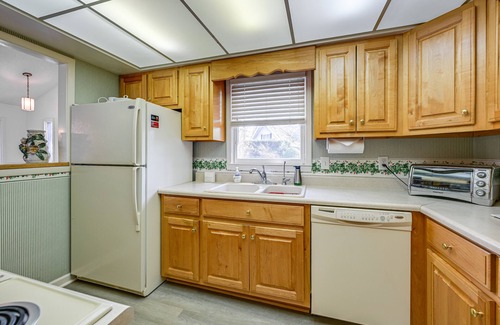 Sky Valley House | Deck & Community Perks: Sky Valley Home!