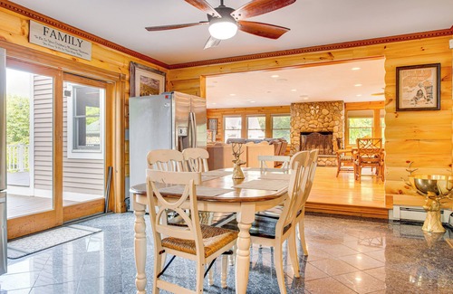 Belmont House | Deck For Entertaining: Belmont Group Getaway