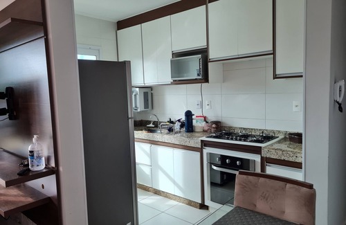 Santa Monica Apartment | Decorated apartment close to COT