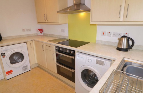 Donaghadee Cottage | DEE BY THE SEA, family friendly, with a garden in Donaghadee