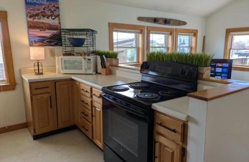 Eastport Apartment | Deep Cove Escape in Eastport