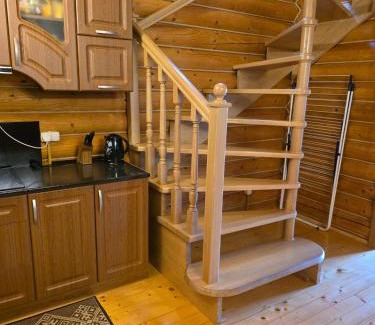 Vyzhnytsya Villa | Deep Forest 1