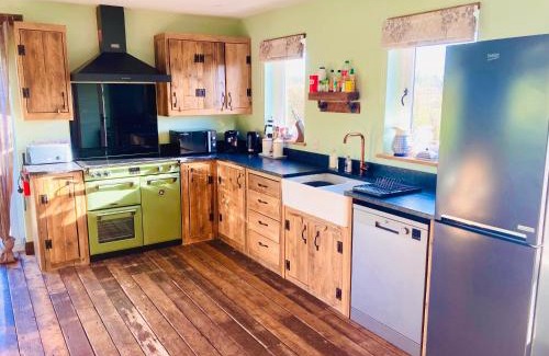 Westcott House | Deer Den timber clad cabin with hot tub, up private lane