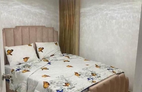 Gregorio Luperon Apartment | Delicado apartamento con piscina.