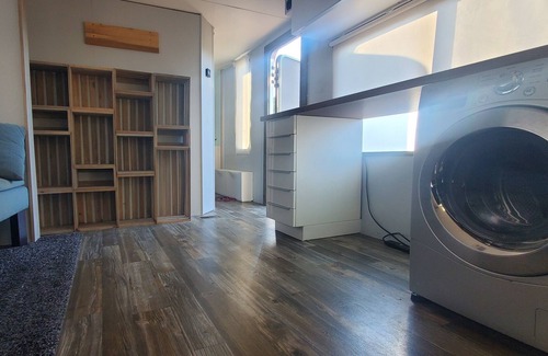 West Carson House | Delightful 1 BR - RV, Not far from the beach