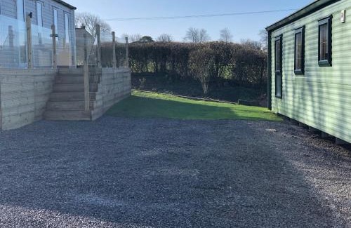 Gilcrux Resort | Delightful 2-bed static set in a peaceful village