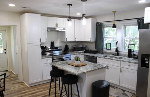 Easley House | Delightful 2-bedroom house with AC in charming Easley