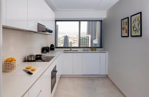Sheikh Zayed Road Apartment | Delightful 2BR with Burj Khalifa View Trade Center Dubai