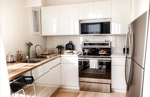 West Freemason Apartment | Delightful 3-bedroom 2bath apartment Norfolk