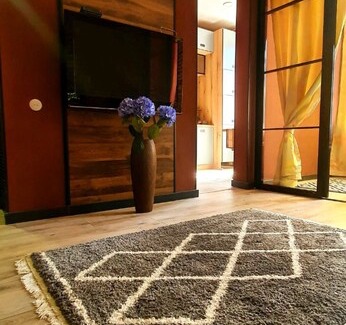 Dnipro Apartment | 💫 Delightful LOFT in city center