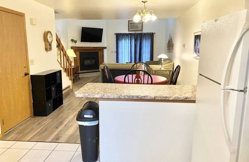 Lake Delton Condo | Dells Getaway At Tamarack Resort