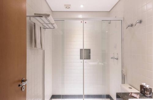 Vila da Trinta Hotel | DELPLAZA Timbiras São Paulo