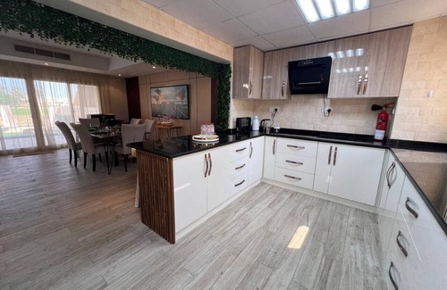 Ras Al Khaimah House | Deluxe 4Bedroom villa with Private swimming pool