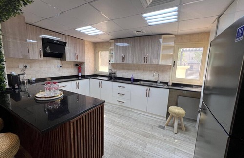 Ras Al Khaimah House | Deluxe 4Bedroom villa with Private swimming pool