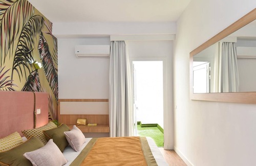 Cruce de Arinaga Apartment | Deluxe Apartment in Cruce de Arinaga