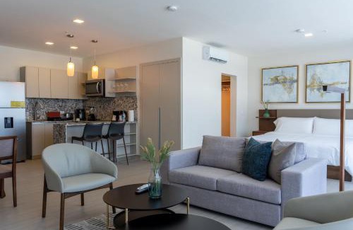 Costa del Este Apartment | Deluxe Guest Condo Suite - Loft