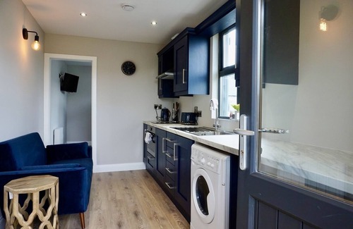 Newry Cabin | Deluxe Holiday Cabin