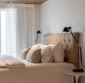 Hietalahti Apartment | Deluxe House With Private Sauna at Kamppi