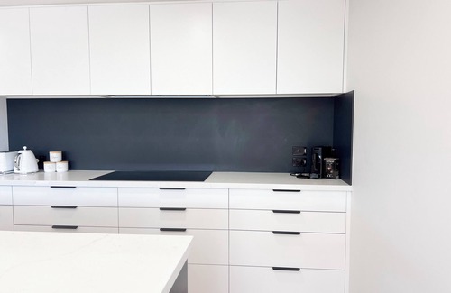 Wagga Wagga Apartment | Deluxe stay in central Wagga Wagga with essential conveniences nearby!