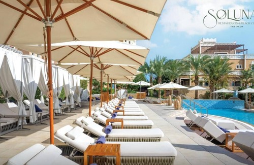 Jumeira 3 Apartment | Deluxe Studio at Al Thanyah Street, Barsha Heights