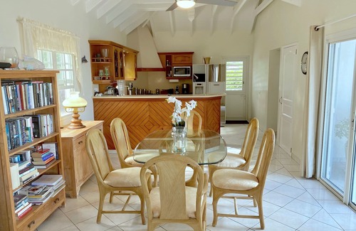 Morne Criquet Villa | Deluxe Villa Les Acajous Spectacular View of St-Jean Beach