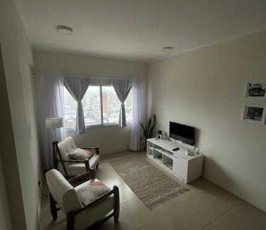 San Nicolas de los Arroyos Apartment | Departamento en Plaza Mitre, inmejorable!