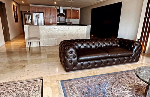 San Pedro Garza Garcia Apartment | Departamento CON Vista Espectacular