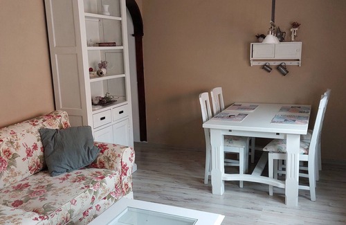 Schwalenberg Apartment | Der "froschkönig" - die Märchenhafte Ferienwohnung