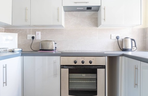 Near Sawrey Apartment | Derwentwater - sleeps 4 guests in 2 bedrooms