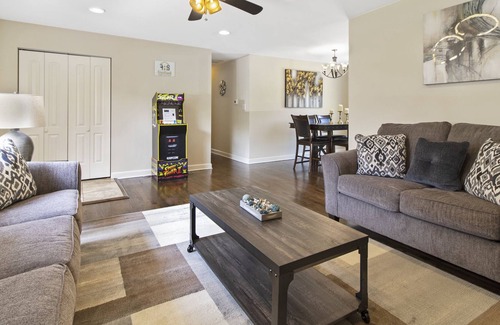 Des Plaines House | Des Plaines Rental