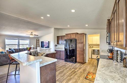 Pomerene House | Desert Escape Off I-10 with Over 1 Enclosed Acre!