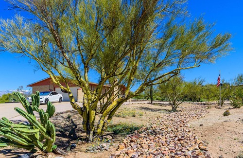 Tucson House | Desert Oasis! -Entire home