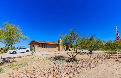 Tucson House | Desert Oasis! -Entire home