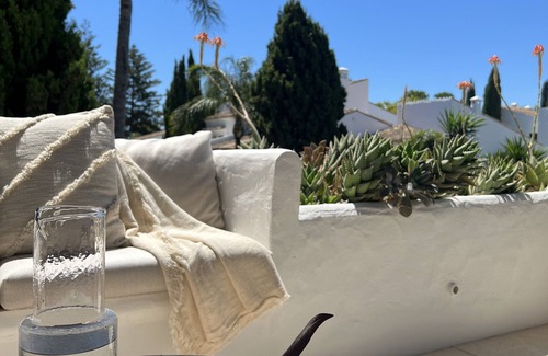 Golden Mile Apartment | Design Apartment in Puente Romano Beach Resort