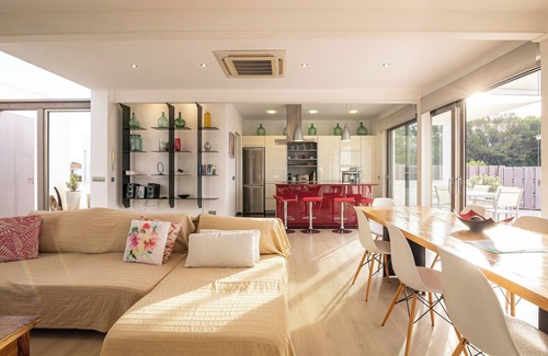 Urbanizacion Mont Ferrutx House | design house with private pool, on the beach