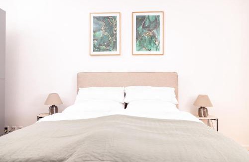 Wuppertal Apartment | Design Suite! Familie - Küche - Zentral