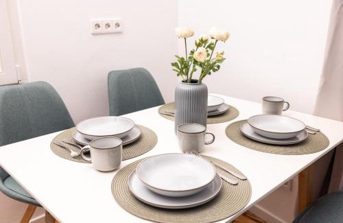 Wuppertal Apartment | Design Suite! Familie - Küche - Zentral