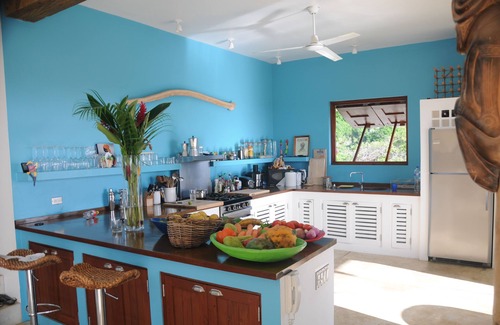 La Iglesia Villa | Design Villa Stunning Ocean View - close to beaches & village- chef housekeeping