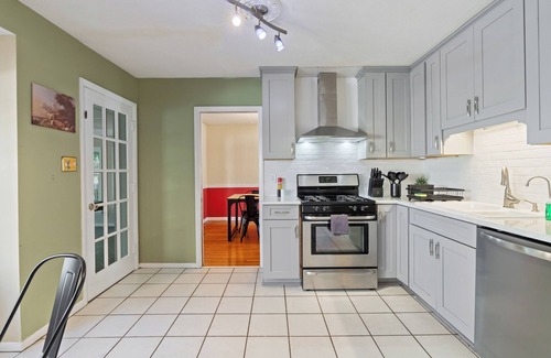 Cary House | Designer Home - Pool - Billiards - Home Office