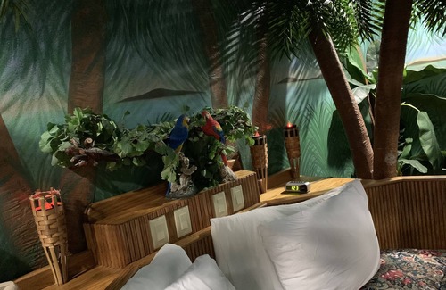 Toledo Hotel | Designer Inn & Suites