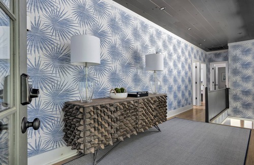 Crane Hill House | Designer Luxury on Smith Lake/Pool/5BR/3BR/Steps to Water!