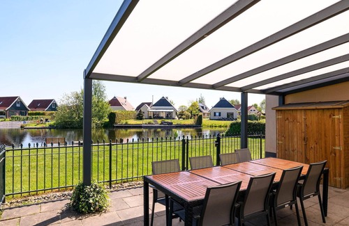 Vlagtwedde Cottage | Detached 9-person bungalow
