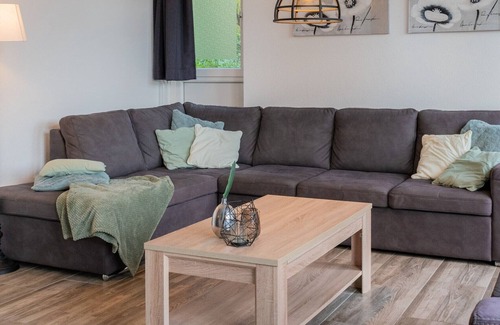 Vlagtwedde Cottage | Detached bungalow for 16 persons